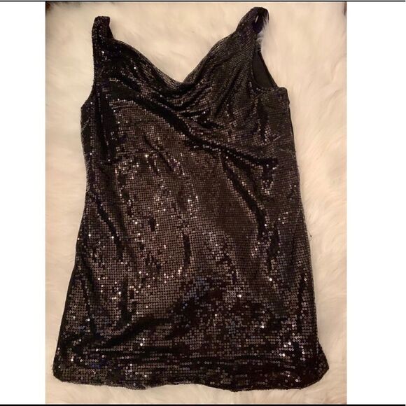 Forever 21 black top   - Picture 1 of 3